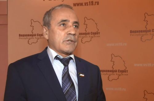Иван Вагнер. Скриншот кадра видео Верховного Совета Хакасии